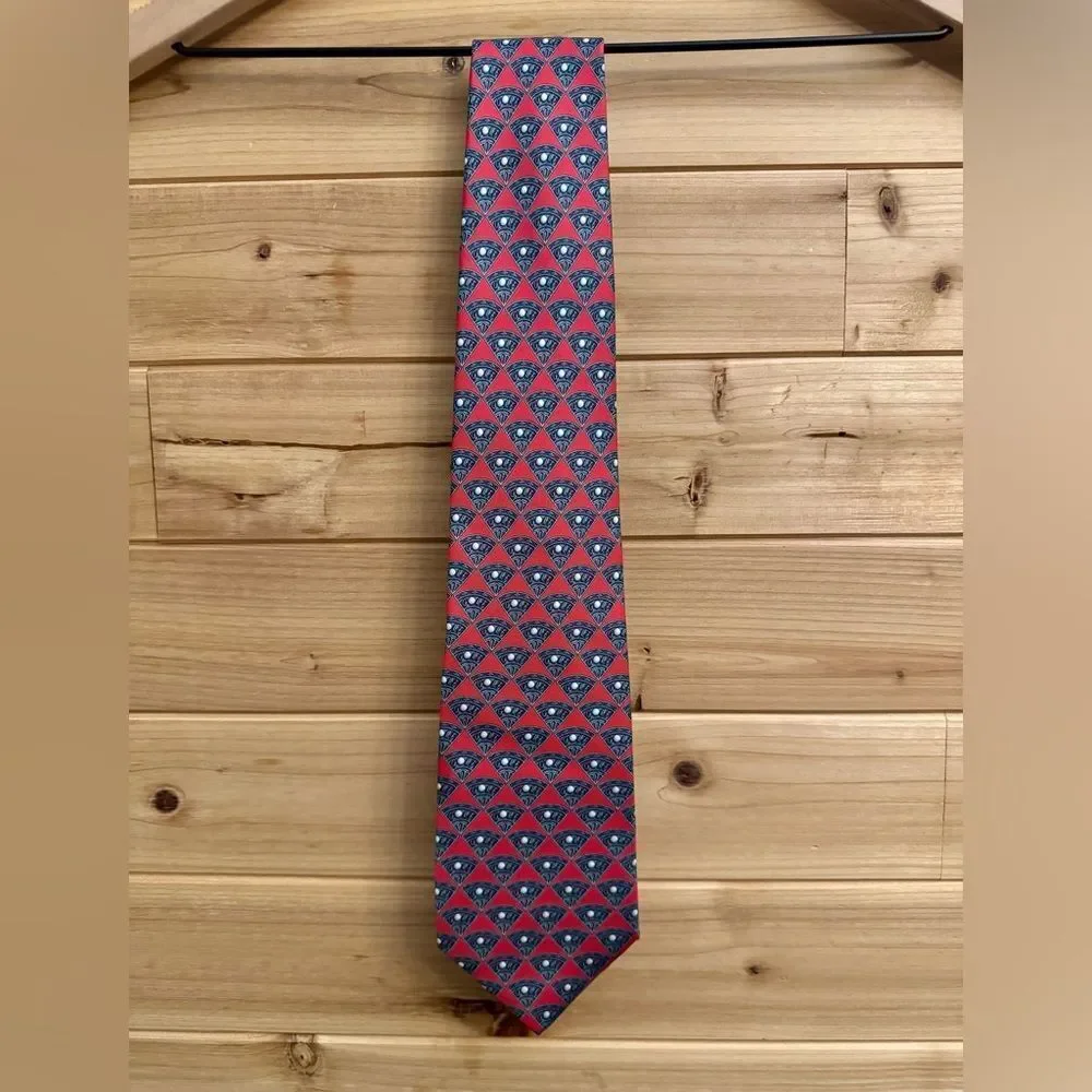 Vintage 90’s Gucci Golf Triangle Print Silk Tie Preppy Summer